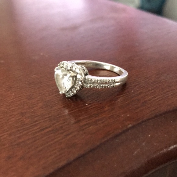 Heart CZ Ring - Picture 3 of 4